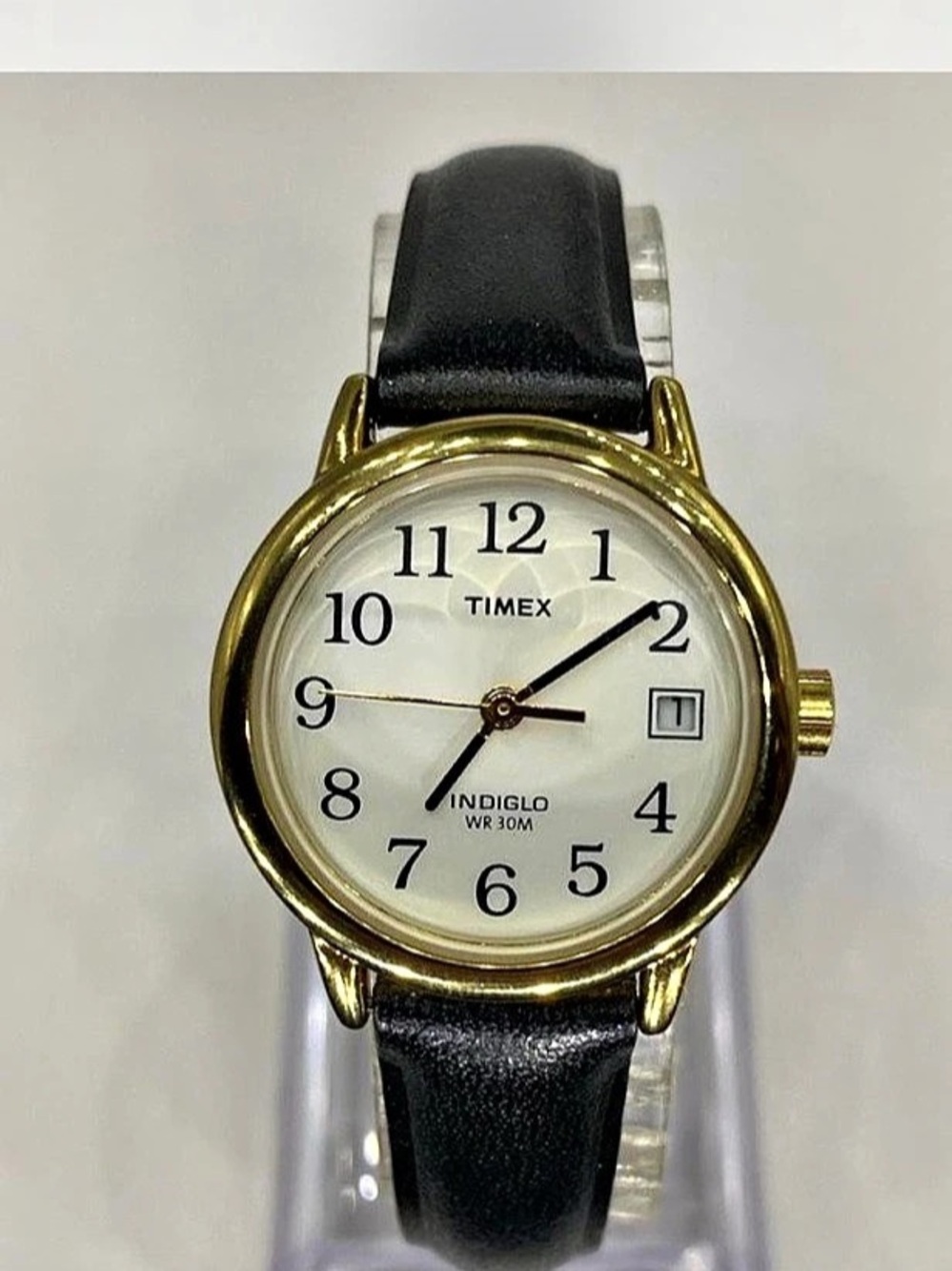 *** Timex  *^* Ladies * Indiglo WR 30M Gold-Tone Black Strap Watch  *^*  LuX *
